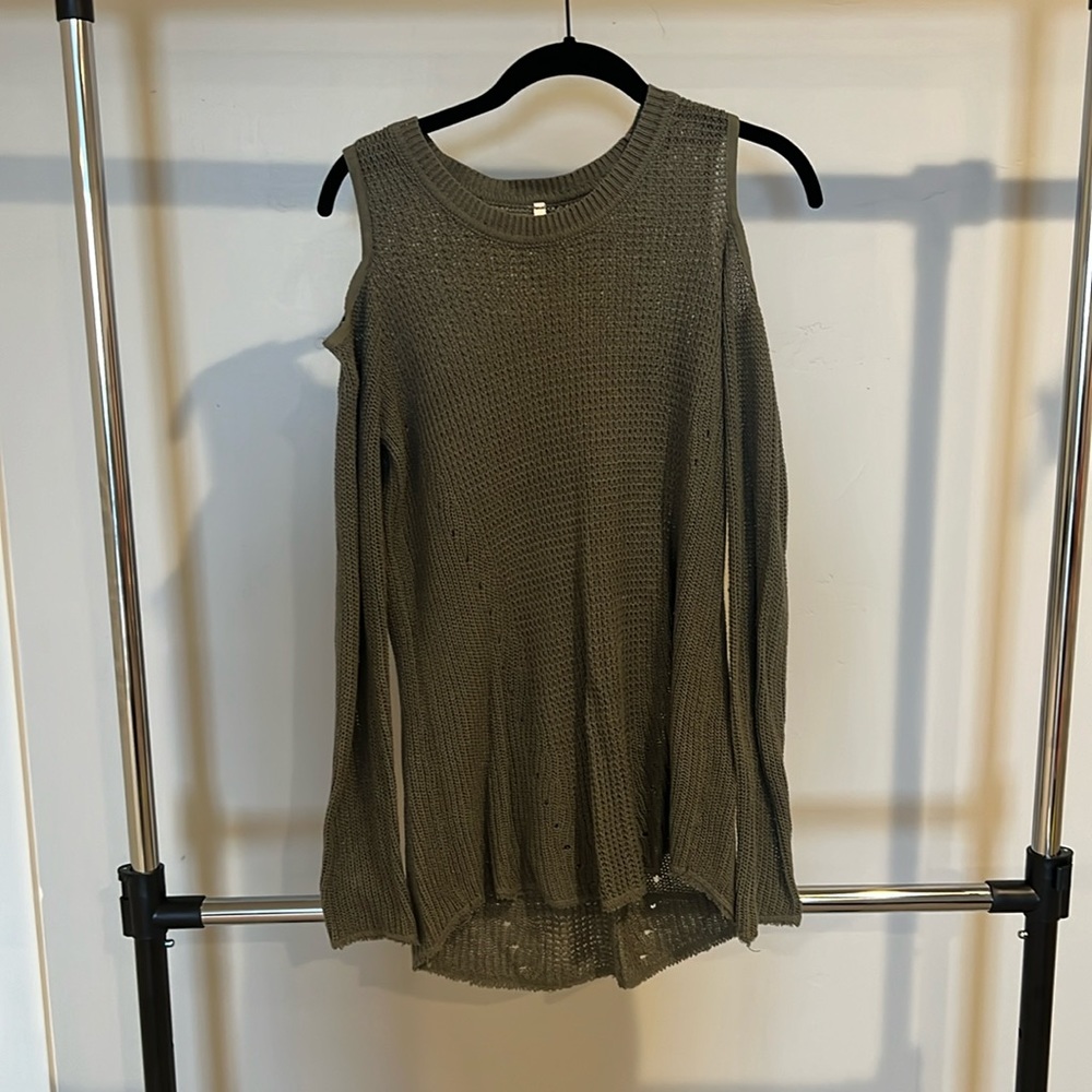 Dark green long sleeve sweater with peekaboo shoulders